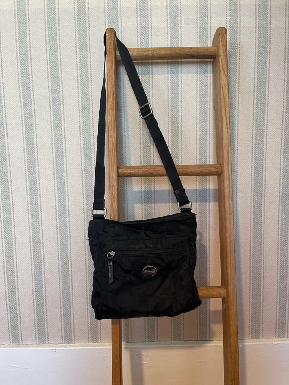 Coach signature nylon file bag vintage y2k 00s iconic c monogram lightweight